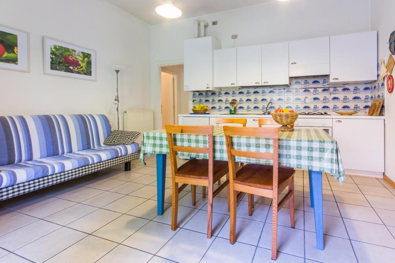 Apartamento Casa Irina Riva del Garda Exterior foto